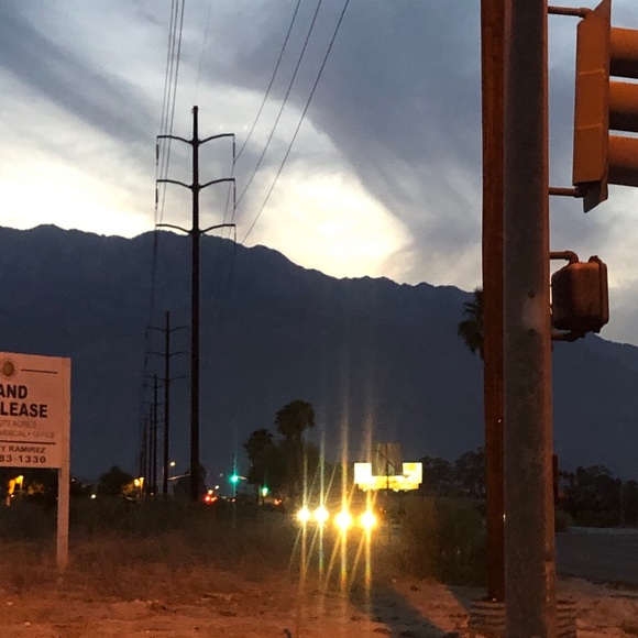 Beautiful hand crafted studio pottery mug - Picture 2 of 7